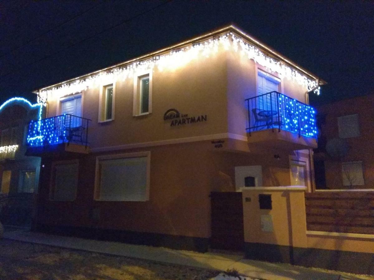 Dream Lux Apartman Hajduszoboszlo Luaran gambar